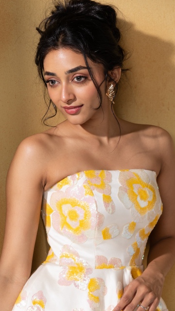 Preity Mukhundhan, Indian actress