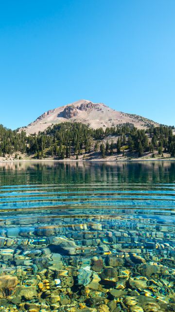 Lake Helen, Lassen National Forest, California, Mount Lassen, Volcano, Clear water, Landscape, Blue Sky, Water ripples, Stones, 5K