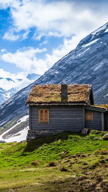 Valley House, Glacier mountains, Snow covered, Landscape, Scenery, Wooden House, White Clouds, Daytime