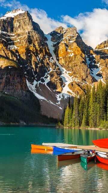 Moraine Lake, Kayak boats, Multicolor, Mountain range, Snow covered, Daytime, Cloudy Sky, Landscape, Scenery, Beautiful, Green Trees, 5K