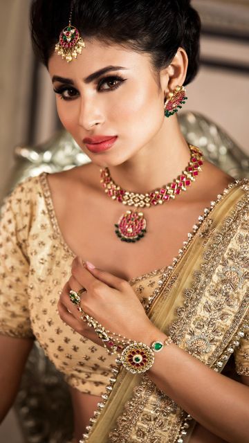Mouni Roy, Indian actress, Traditional, Bride, Beautiful actress