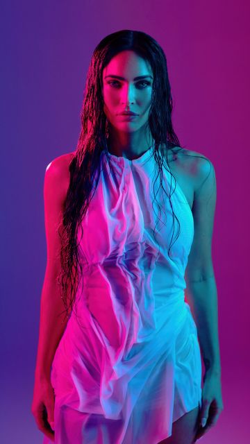 Megan Fox, 2021, Portrait, Neon, American actress