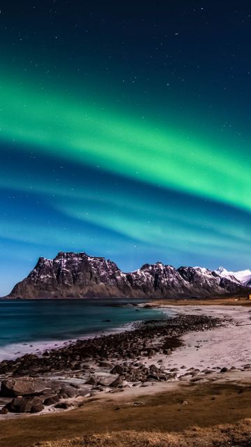 Lofoten islands, Norway, Aurora Borealis, Northern Lights, Glacier mountains, Snow covered, Rocky coast, Ocean, Beach, Horizon, Starry sky, Night time, Landscape