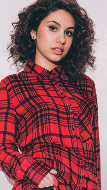 Alessia Cara, Scars to Your Beautiful, Canadian singer