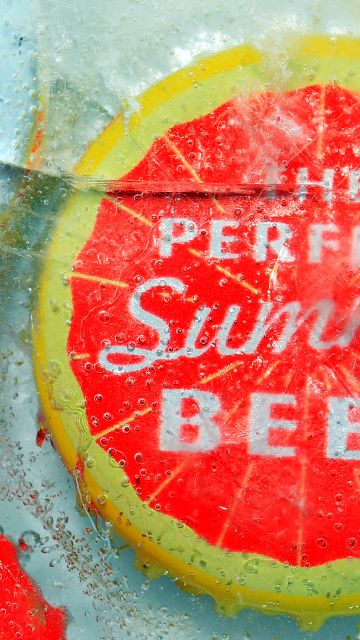 The Perfect Summer Beer, Bottle Cap, Ice Cold, Macro, Frozen, Vibrant