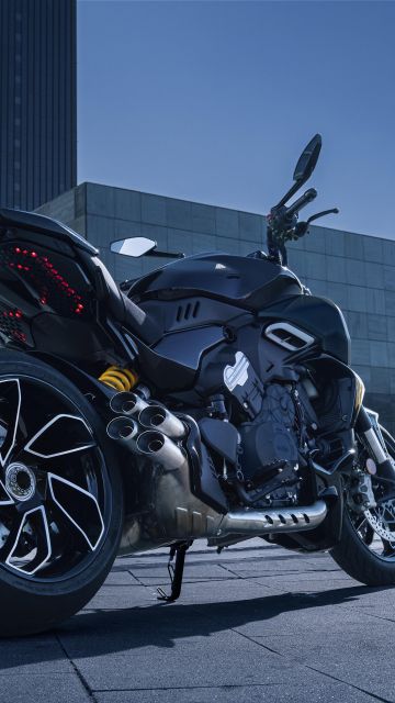 Ducati Diavel V4, Motorcycle, Sports bikes, Muscle cruiser, 5K, 8K, 2023, Sport cruiser